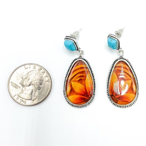 Boho Chic Festival Faux Turquoise and Resin dangle earrings - Picture 4 of 6